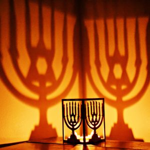 Judaica Menorah-min